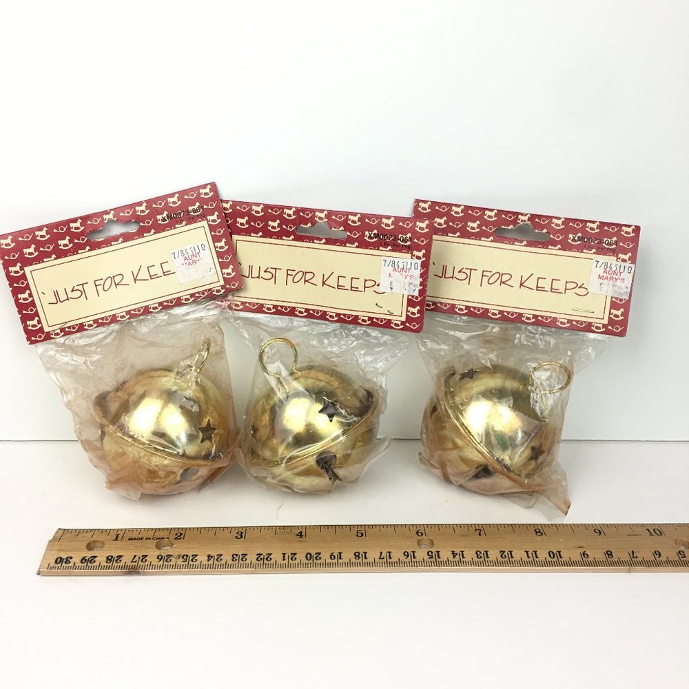 Vtg 3 Just For Keeps Gold Metal Christmas‎ Holiday Bells with Star Shapes Craft